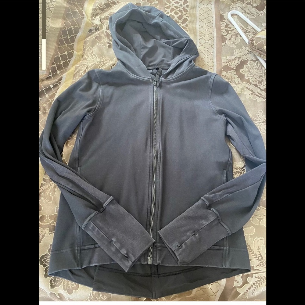 LULULEMON   Jacket Open Zipper Pleat On The Back 4